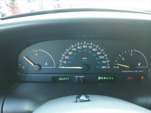 used 2000 Dodge Grand Caravan car, priced at $3,495