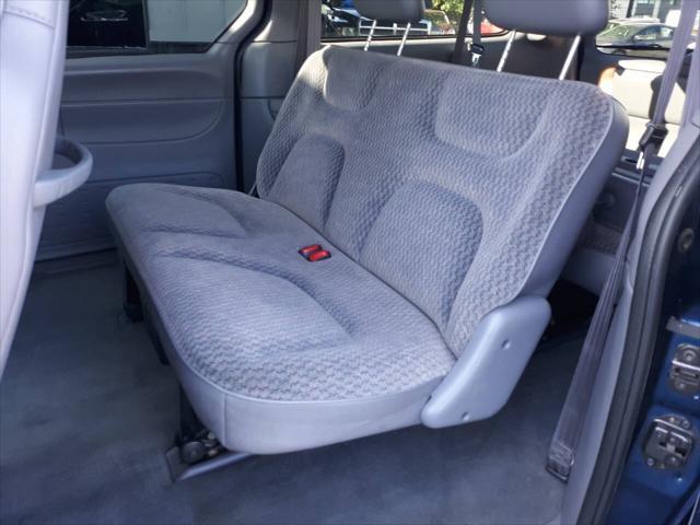 used 2000 Dodge Grand Caravan car, priced at $3,495