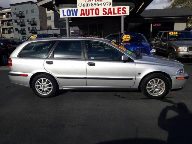 used 2001 Volvo V40 car, priced at $3,995