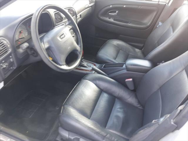 used 2001 Volvo V40 car, priced at $3,995