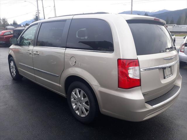 used 2014 Chrysler Town & Country car, priced at $7,495