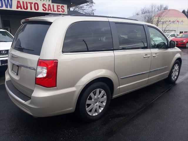 used 2014 Chrysler Town & Country car, priced at $7,495