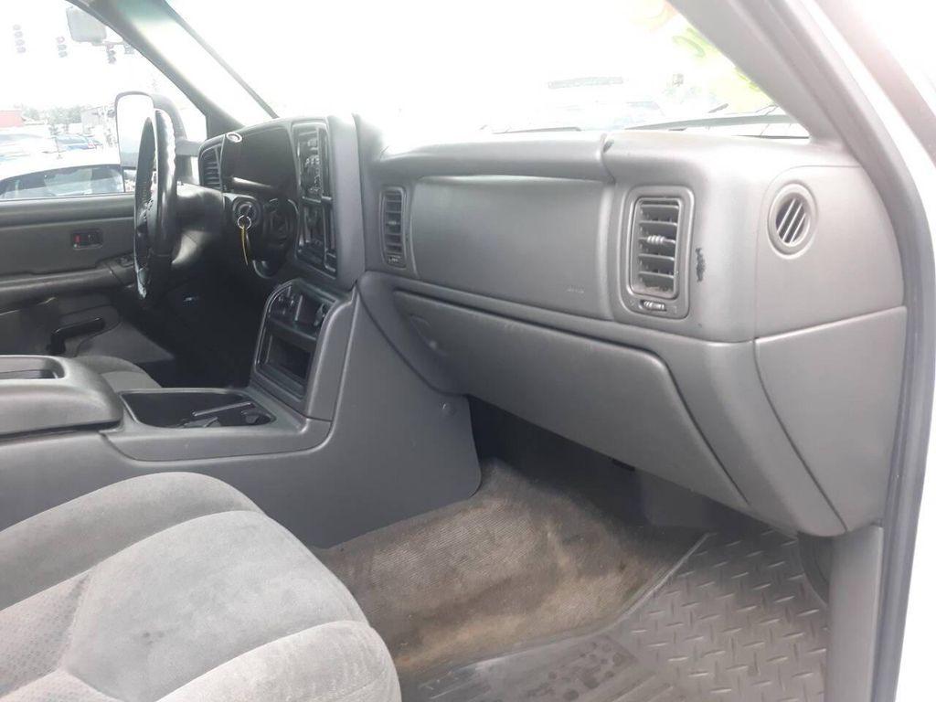 used 2004 Chevrolet Silverado 2500 car, priced at $8,995