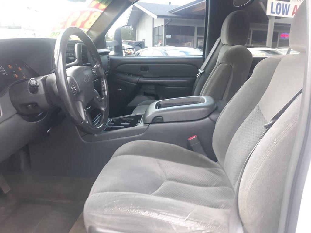 used 2004 Chevrolet Silverado 2500 car, priced at $8,995