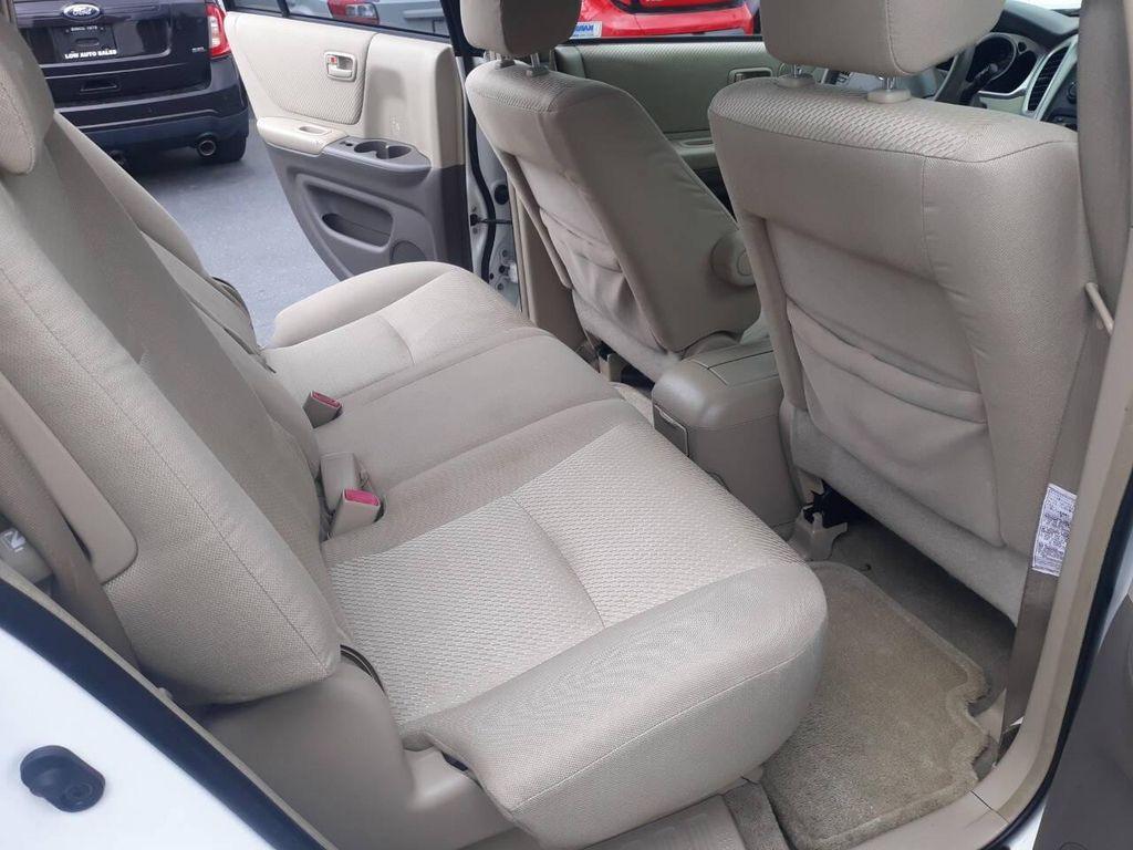 used 2005 Toyota Highlander car, priced at $5,995