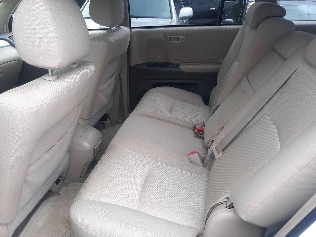 used 2005 Toyota Highlander car, priced at $5,995