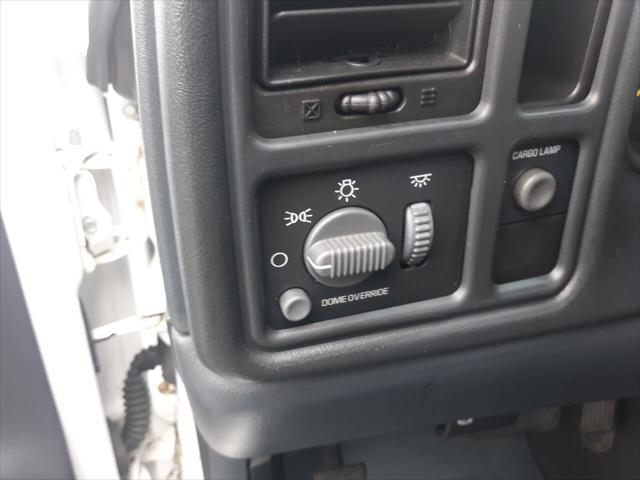 used 2000 Chevrolet Silverado 1500 car, priced at $5,995