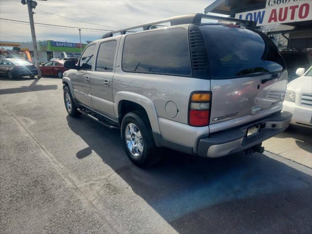 used 2005 Chevrolet Suburban car, priced at $4,650