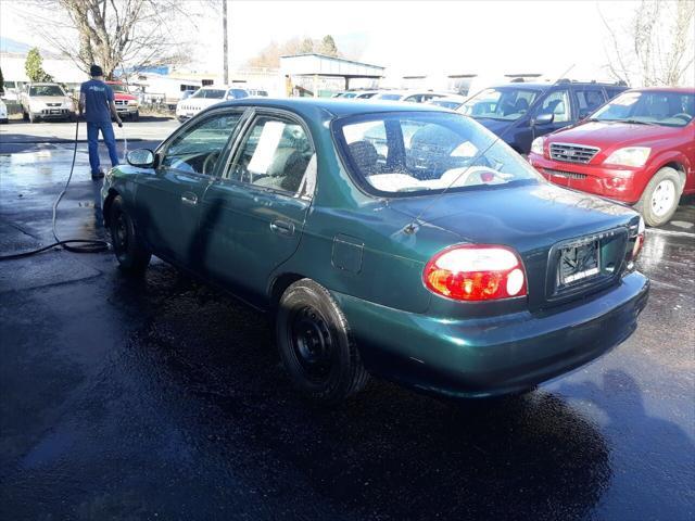 used 1998 Kia Sephia car, priced at $1,895