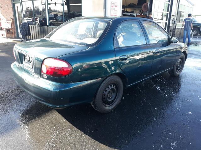 used 1998 Kia Sephia car, priced at $1,895