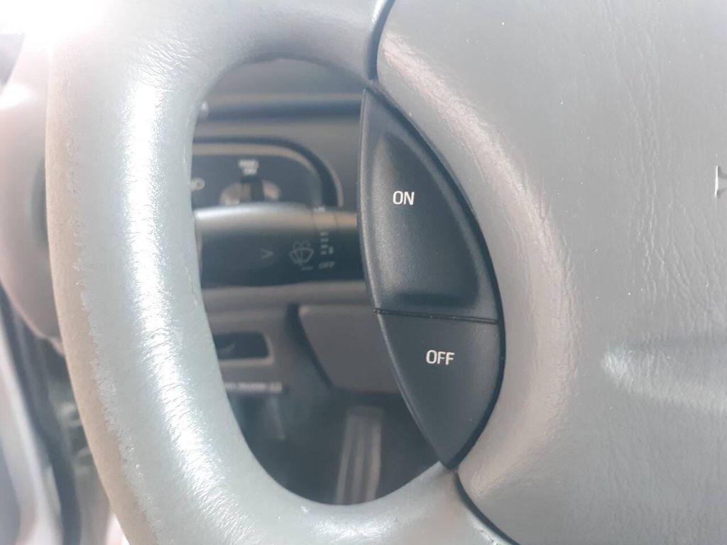 used 1997 Ford Taurus car, priced at $2,995