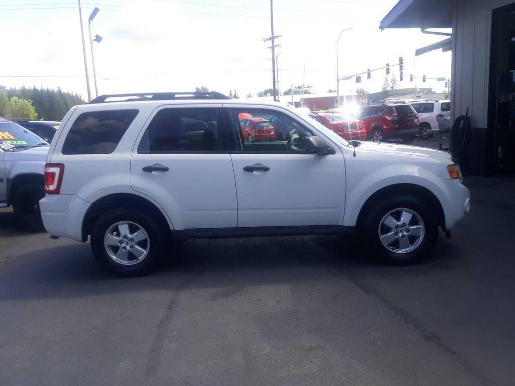 used 2009 Ford Escape car, priced at $5,950