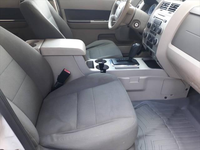 used 2009 Ford Escape car, priced at $4,995