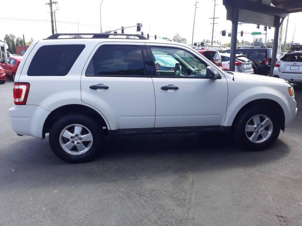 used 2009 Ford Escape car, priced at $5,950