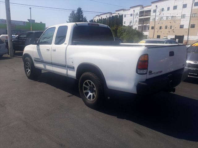 used 2000 Toyota Tundra car, priced at $6,995