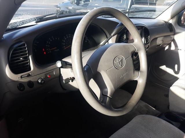 used 2000 Toyota Tundra car, priced at $7,995