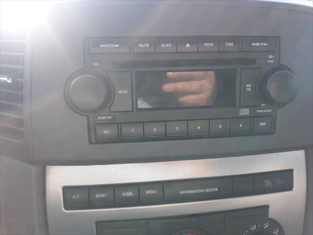 used 2005 Jeep Grand Cherokee car, priced at $5,150