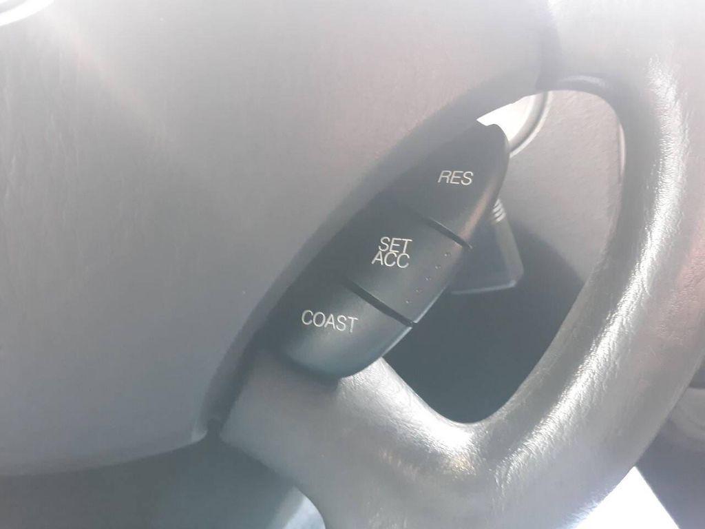 used 2006 Ford Focus car, priced at $3,995