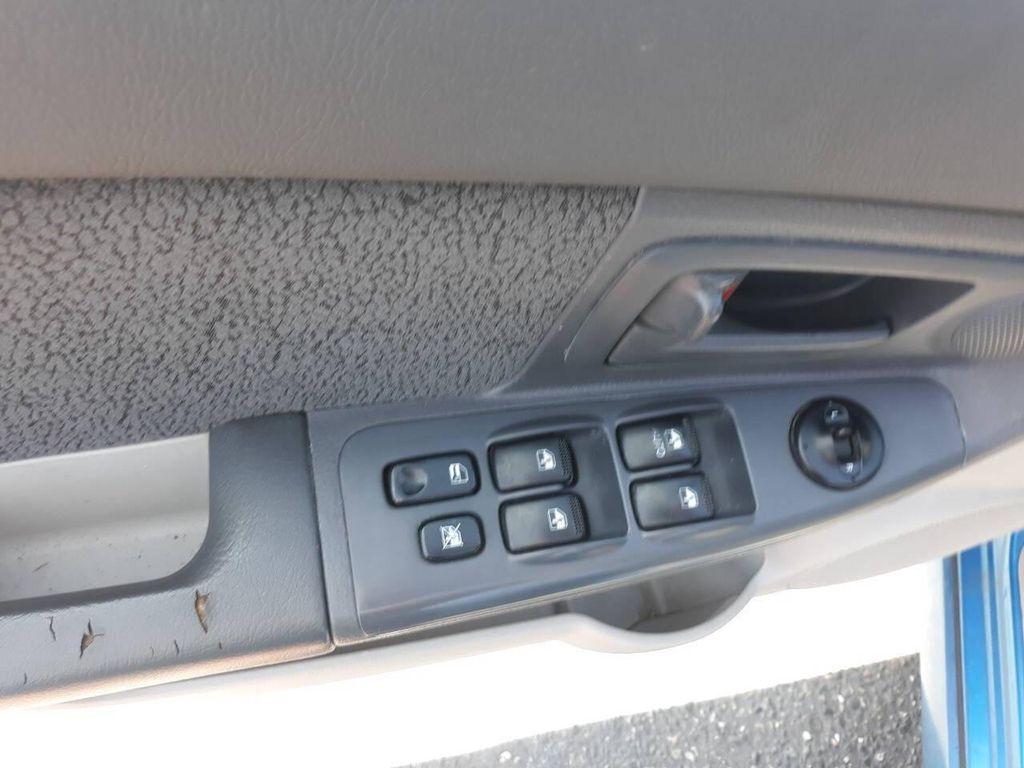 used 2005 Kia Spectra5 car, priced at $2,995