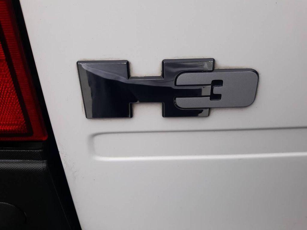 used 2008 Hummer H3 car, priced at $10,900