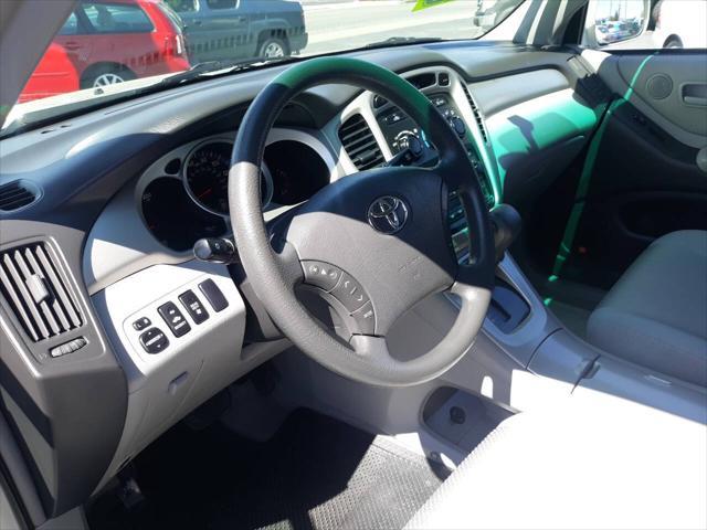 used 2007 Toyota Highlander Hybrid car, priced at $4,250