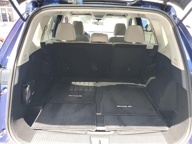 used 2021 Nissan Rogue car, priced at $21,564