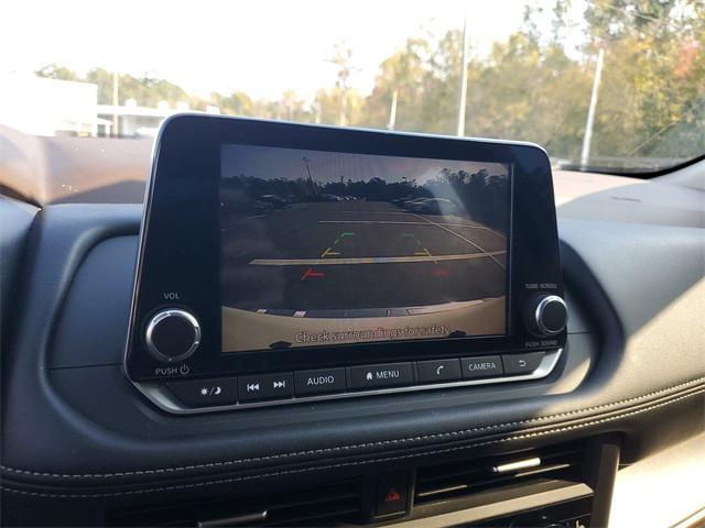 used 2023 Nissan Rogue car, priced at $24,632