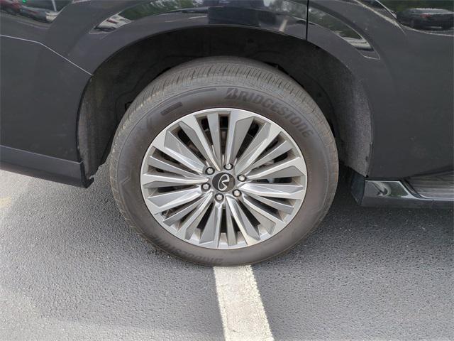 used 2025 INFINITI QX80 car, priced at $88,225