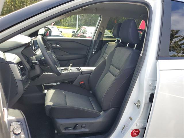 used 2024 Nissan Rogue car, priced at $24,832