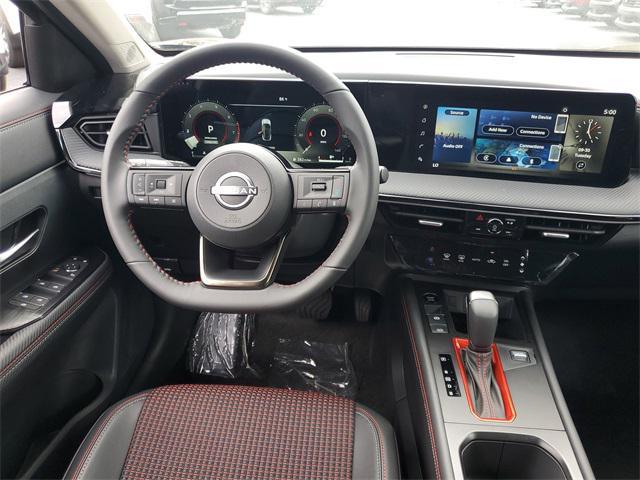 new 2025 Nissan Kicks car, priced at $27,146