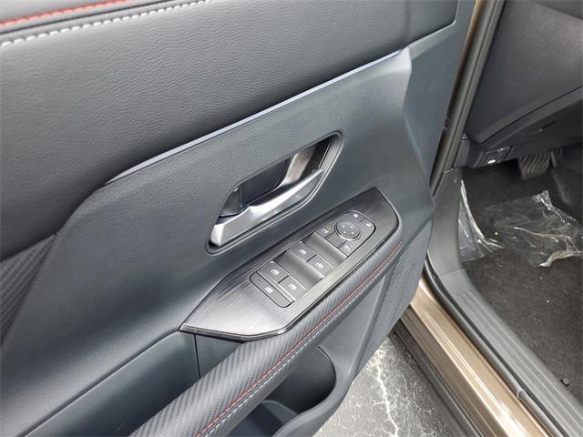 new 2025 Nissan Kicks car, priced at $27,146
