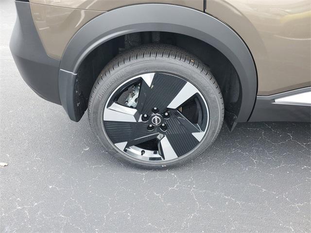 new 2025 Nissan Kicks car, priced at $27,146