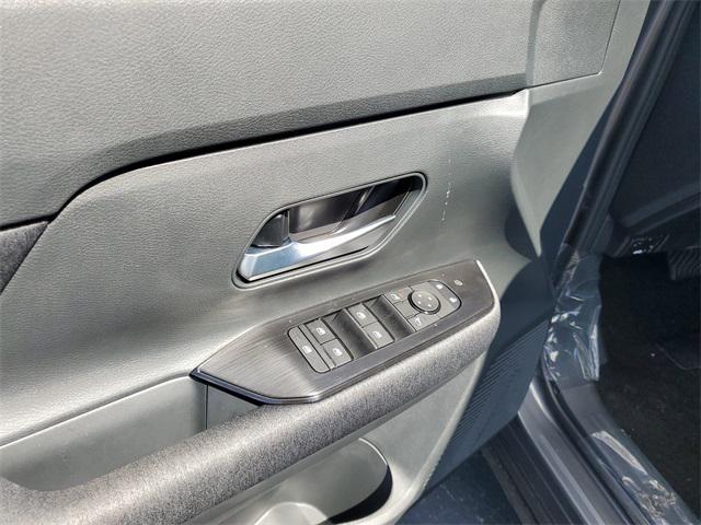 new 2025 Nissan Kicks car, priced at $25,710