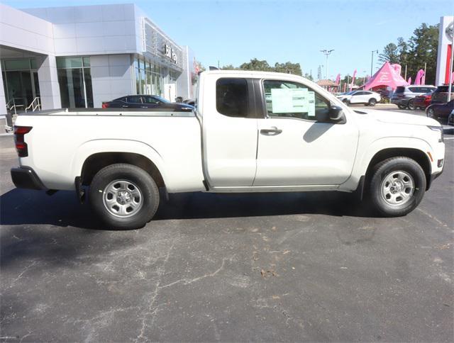 new 2025 Nissan Frontier car, priced at $32,780