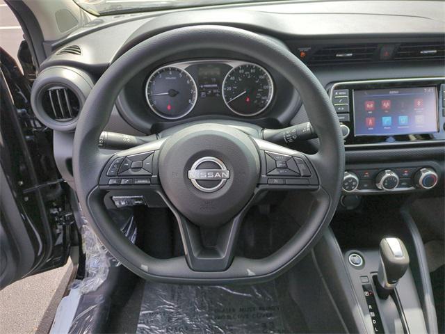 new 2025 Nissan Kicks car, priced at $22,857