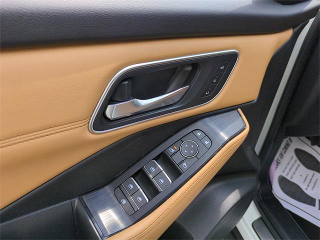 used 2022 Nissan Rogue car, priced at $29,862