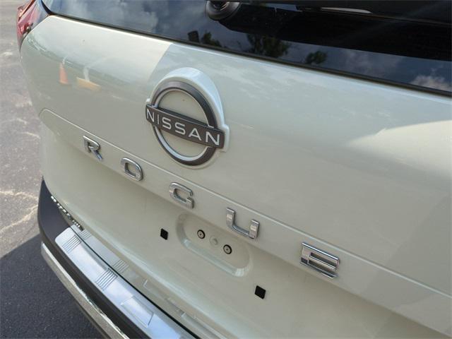 used 2022 Nissan Rogue car, priced at $29,862