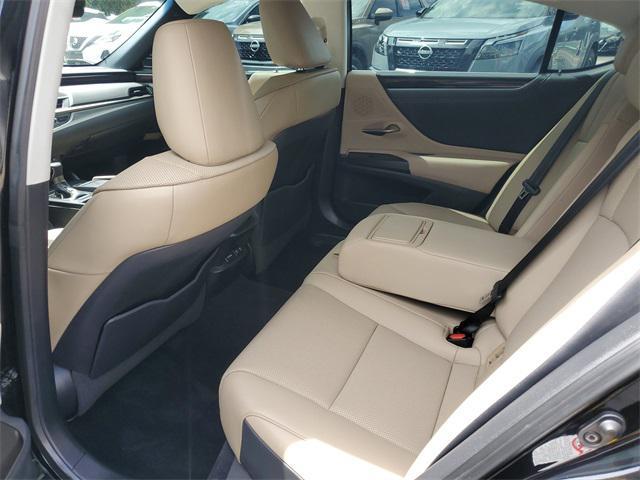 used 2019 Lexus ES 350 car, priced at $27,975