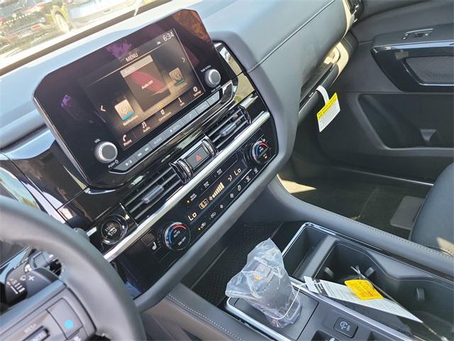 new 2025 Nissan Pathfinder car, priced at $43,275