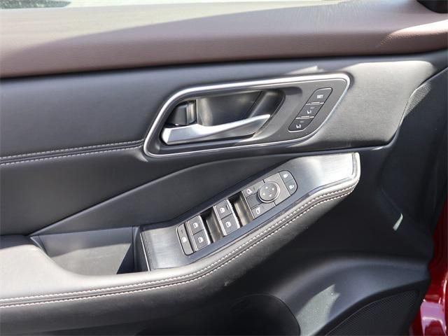 used 2021 Nissan Rogue car, priced at $29,512