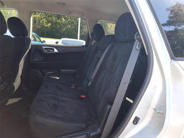 used 2016 Nissan Pathfinder car, priced at $9,325