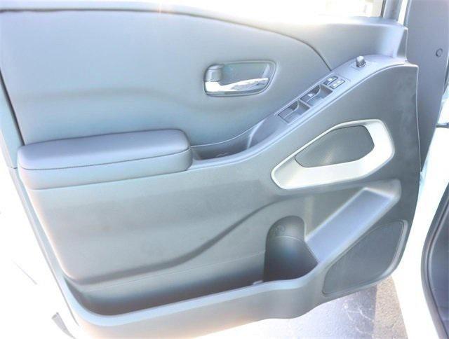 new 2025 Nissan Frontier car, priced at $39,248