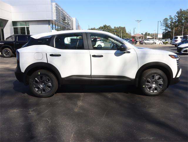 new 2025 Nissan Kicks car, priced at $22,860