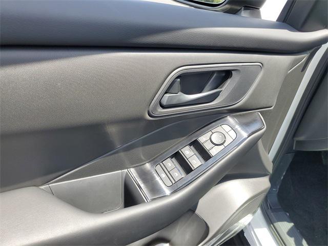 new 2025 Nissan Rogue car, priced at $29,072