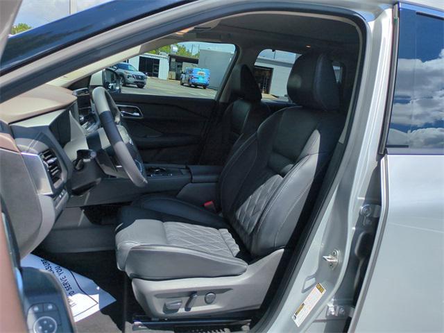 used 2022 Nissan Rogue car, priced at $30,962