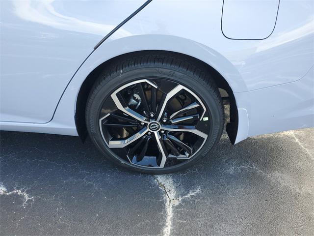 new 2025 Nissan Altima car, priced at $32,044