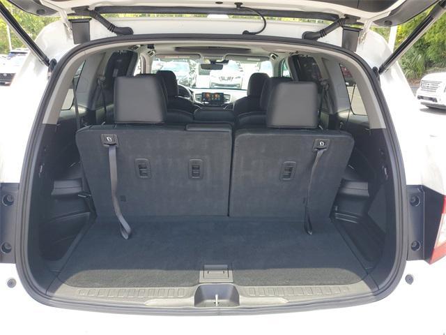 used 2022 Honda Pilot car, priced at $29,995