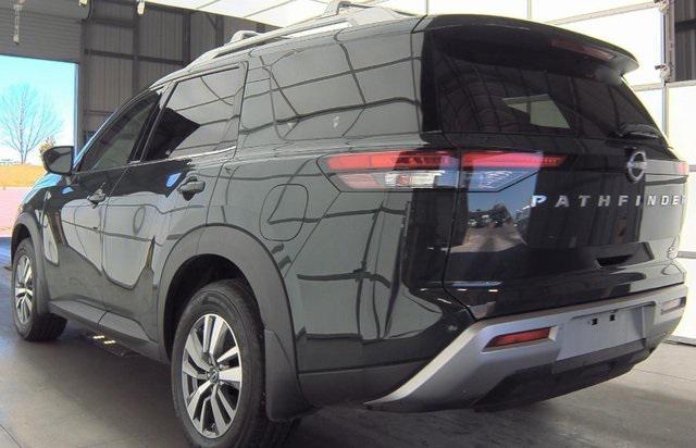 used 2024 Nissan Pathfinder car, priced at $40,393