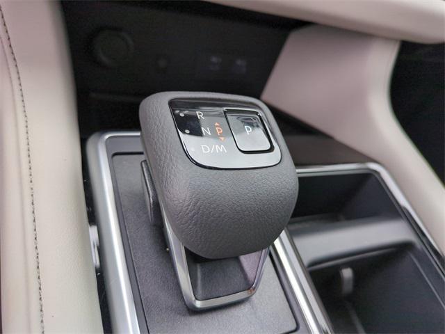 new 2025 Nissan Pathfinder car, priced at $42,448