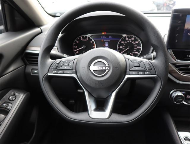 new 2025 Nissan Altima car, priced at $28,355